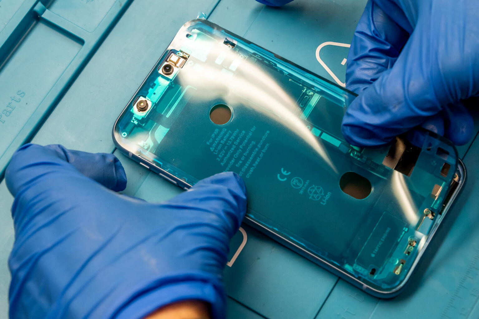 Замена экрана Iphone XR