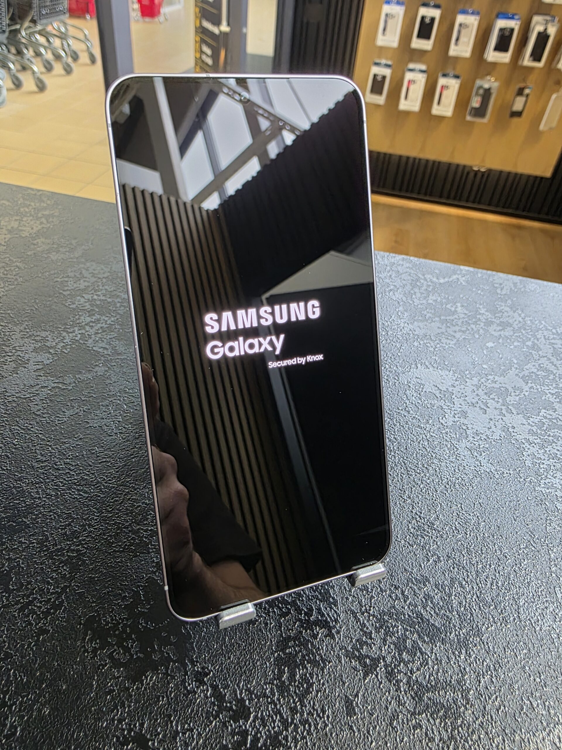 Kasutatud Samsung Galaxy S25